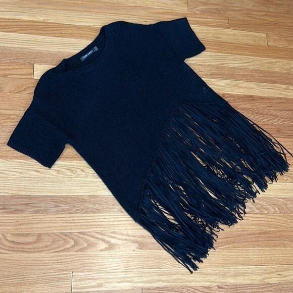 GABBY ISABELLA Fringe Sweater Size Large - Picture 5 of 8